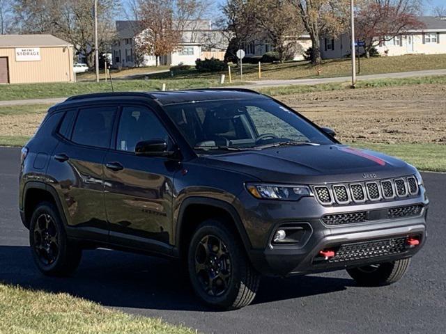 new 2024 Jeep Compass car, priced at $32,647