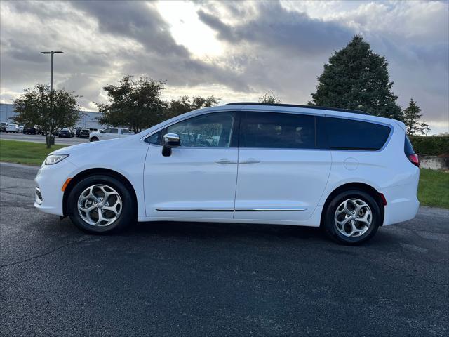 used 2023 Chrysler Pacifica car, priced at $38,579