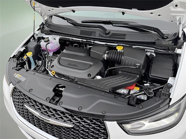 new 2026 Chrysler Pacifica car, priced at $37,693