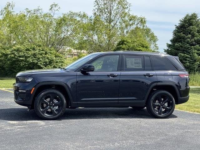 new 2024 Jeep Grand Cherokee car, priced at $44,858