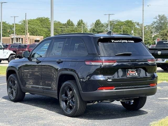 new 2024 Jeep Grand Cherokee car, priced at $44,858