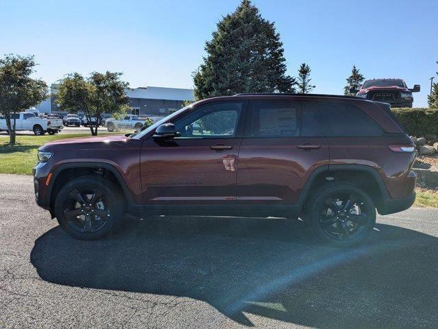 new 2025 Jeep Grand Cherokee car, priced at $44,101