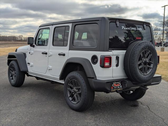 new 2025 Jeep Wrangler car, priced at $46,909