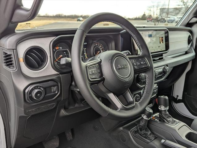 new 2025 Jeep Wrangler car, priced at $46,909