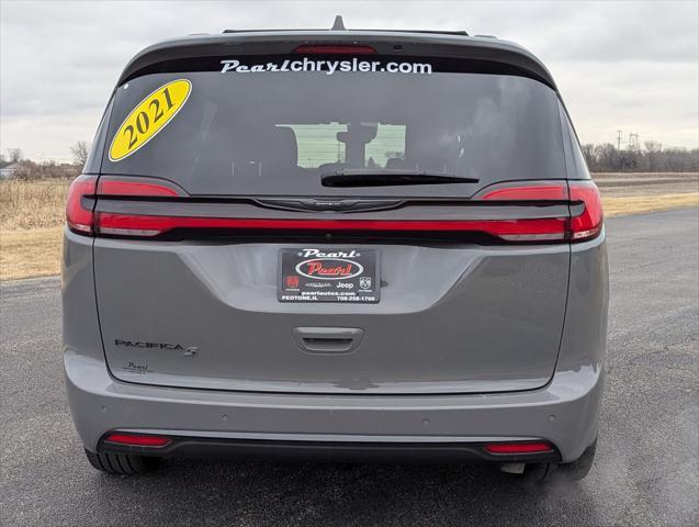 used 2021 Chrysler Pacifica car, priced at $28,300