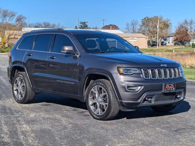 used 2018 Jeep Grand Cherokee car, priced at $21,500