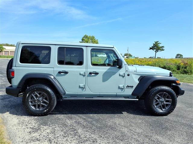 used 2024 Jeep Wrangler car, priced at $41,500