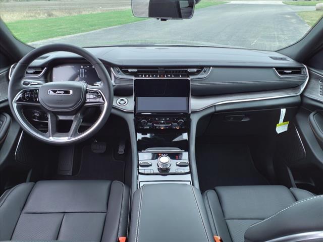 new 2025 Jeep Grand Cherokee car, priced at $57,310