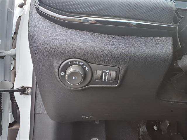 new 2025 Jeep Compass car, priced at $31,708