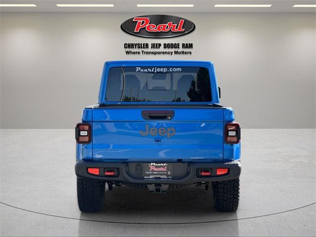 new 2025 Jeep Gladiator car, priced at $53,678