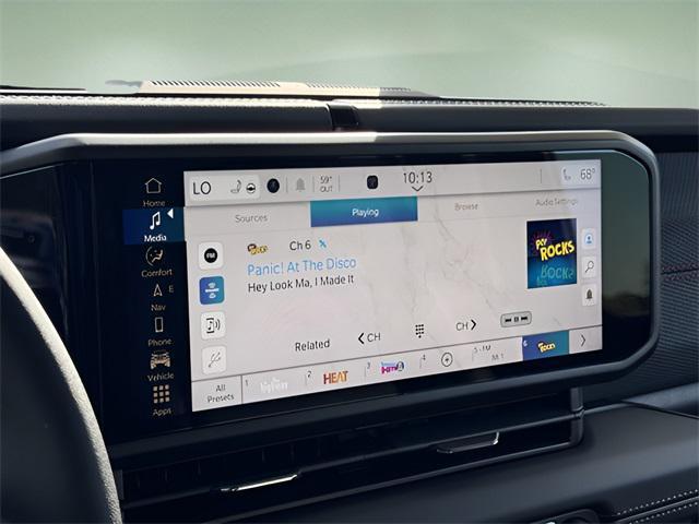 new 2025 Jeep Gladiator car, priced at $53,678