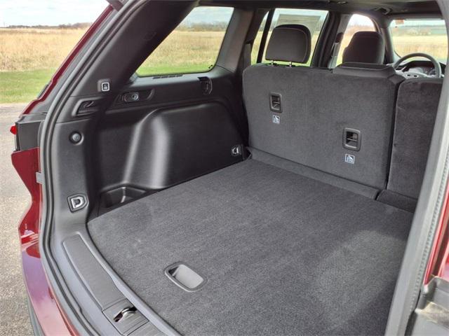 new 2025 Jeep Grand Cherokee car, priced at $41,540