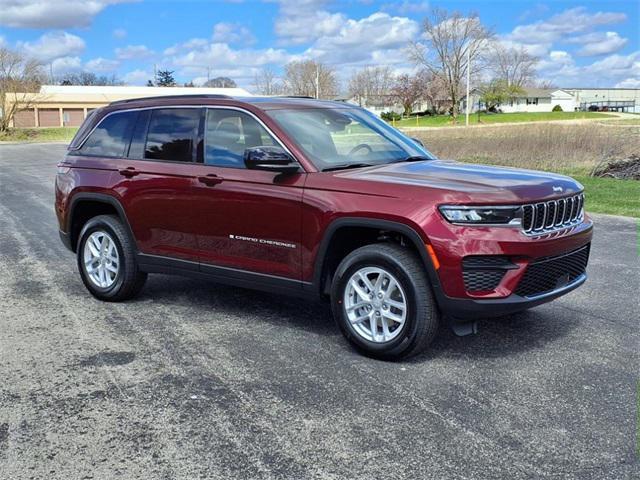 new 2025 Jeep Grand Cherokee car, priced at $41,540
