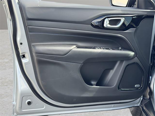 new 2026 Jeep Compass car, priced at $36,160