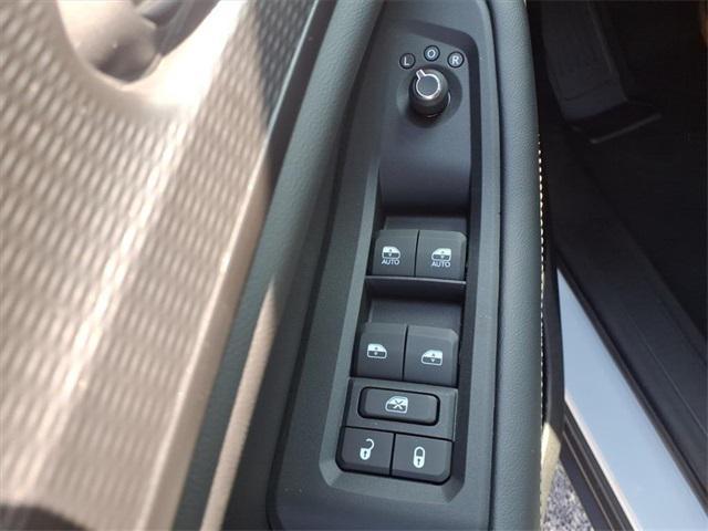 new 2025 Jeep Grand Cherokee car, priced at $42,304