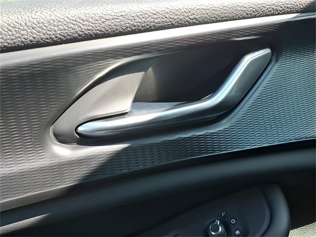 new 2025 Jeep Grand Cherokee car, priced at $42,304