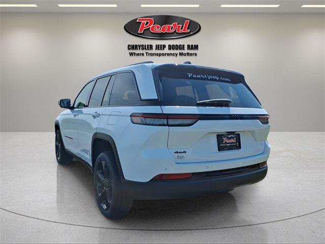 new 2025 Jeep Grand Cherokee car, priced at $42,304