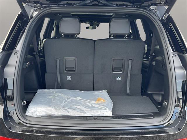 new 2025 Jeep Grand Cherokee L car, priced at $51,984