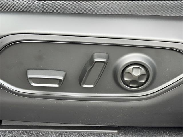 new 2025 Jeep Grand Cherokee L car, priced at $51,984