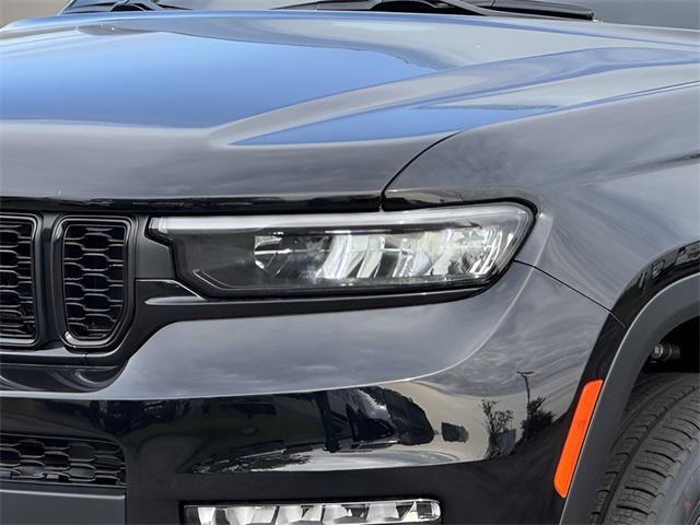 new 2025 Jeep Grand Cherokee L car, priced at $51,984