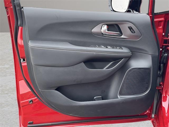 new 2026 Chrysler Pacifica car, priced at $42,124