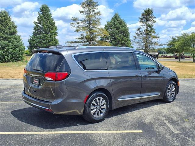 used 2019 Chrysler Pacifica car, priced at $16,000