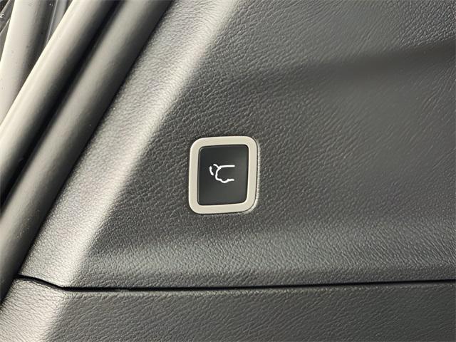 new 2026 Chrysler Pacifica car, priced at $42,729