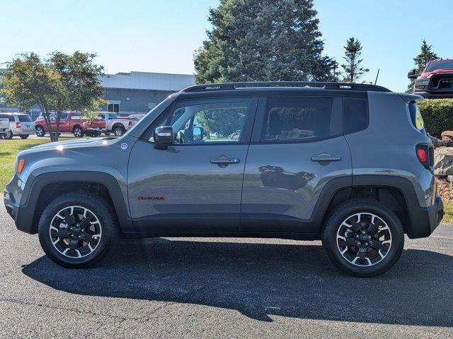 used 2023 Jeep Renegade car, priced at $25,893