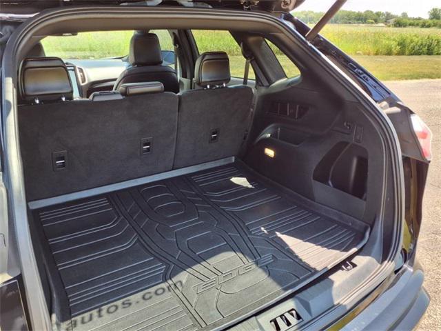 used 2021 Ford Edge car, priced at $22,000