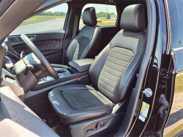 used 2021 Ford Edge car, priced at $22,000
