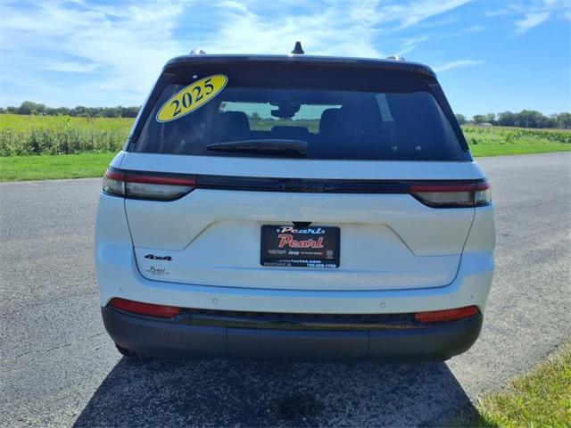 used 2025 Jeep Grand Cherokee car, priced at $39,900