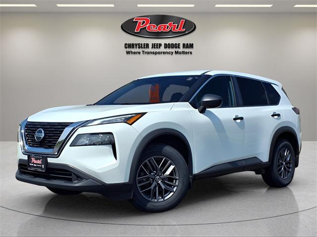 used 2021 Nissan Rogue car, priced at $16,000