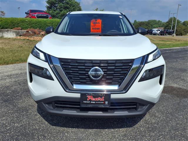 used 2021 Nissan Rogue car, priced at $17,717