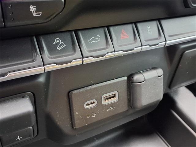 used 2021 Chevrolet Silverado 1500 car, priced at $34,774