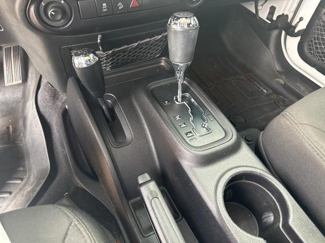 used 2015 Jeep Wrangler Unlimited car, priced at $17,494