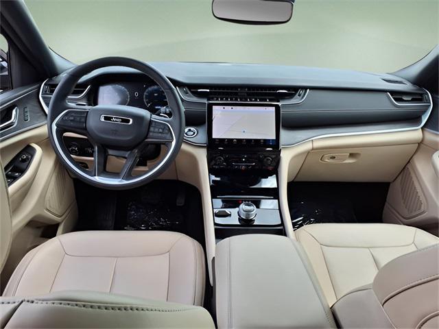 used 2024 Jeep Grand Cherokee L car, priced at $35,091