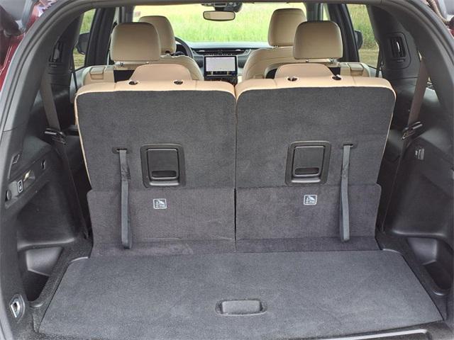 used 2024 Jeep Grand Cherokee L car, priced at $39,308