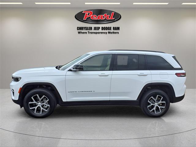 used 2024 Jeep Grand Cherokee car, priced at $30,696