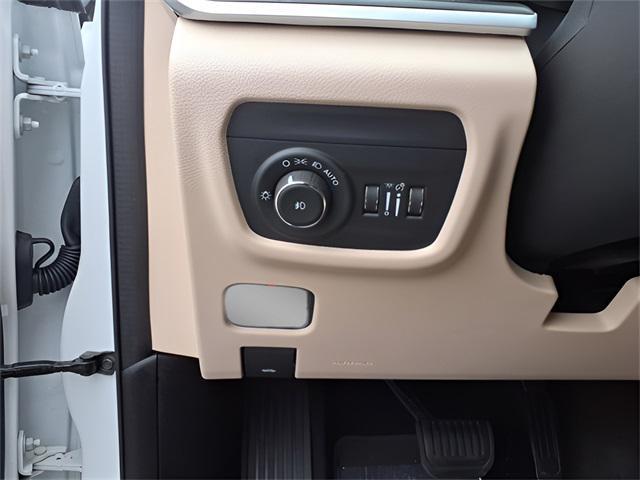 used 2024 Jeep Grand Cherokee car, priced at $30,696