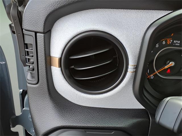 new 2025 Jeep Gladiator car, priced at $47,374