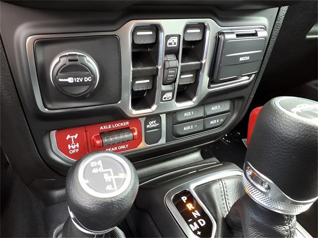 new 2025 Jeep Gladiator car, priced at $47,374