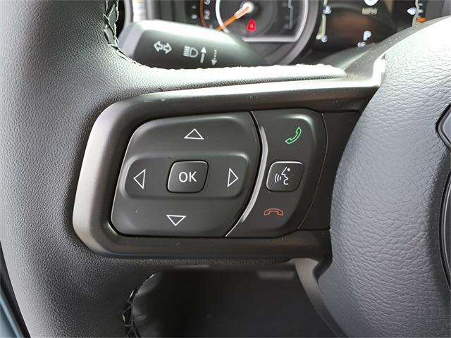 new 2025 Jeep Gladiator car, priced at $47,374