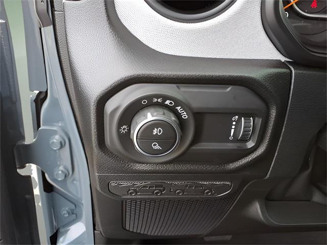 new 2025 Jeep Gladiator car, priced at $47,374