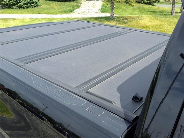 used 2022 GMC Sierra 1500 car, priced at $43,990