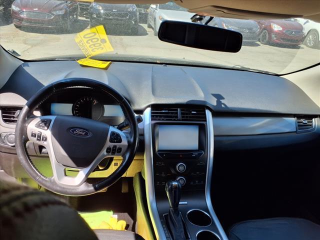 used 2013 Ford Edge car