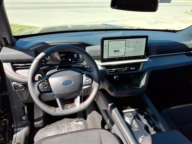 new 2025 Ford Explorer car