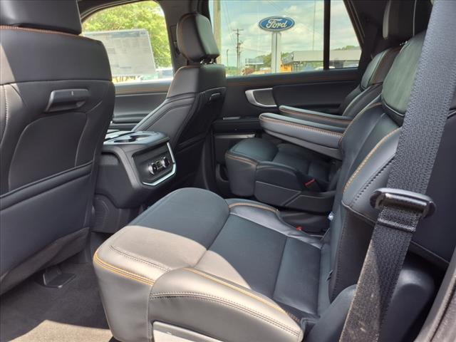 new 2025 Ford Expedition car