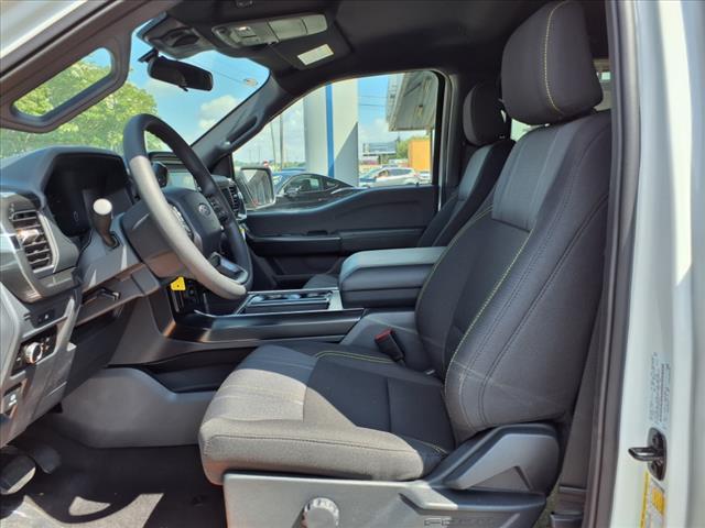 new 2025 Ford F-150 car, priced at $47,395