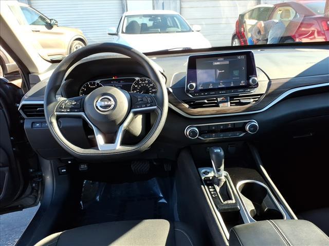 used 2024 Nissan Altima car