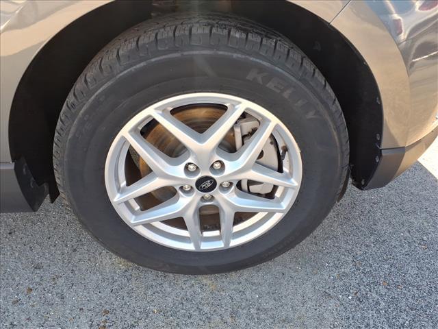 used 2023 Ford Edge car